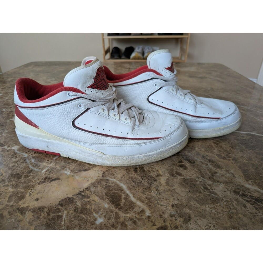 Size 10.5 -2004 Jordan 2 Retro Low White Varsity Red 309837 101